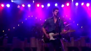 &quot;Trash a Hotel Room&quot; Jon Pardi - Detroit, MI 1/9/16