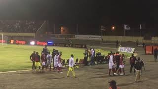 preview picture of video 'Joli clapping des Malgaches malgré la défaite'