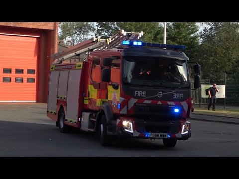 Greater Manchester Fire & Rescue Service - Leigh Pump Turnout