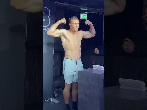 Lee Brown vs Tom Pratt BTTB 👊