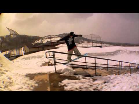 Technine - FAMILIA - Dylan Thompson