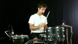 Drum Lesson: How To Play a J-Dilla Inspired Hip Hop Beat