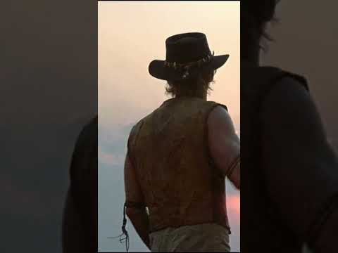 Crocodile Dundee - Mick makes a call 📱