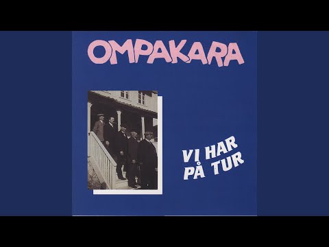 Mr. Depp, Jeg, Og Flaska