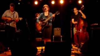 Sarah Harmer - I&#39;m A Mountain  Montreal Nov. 21 2005