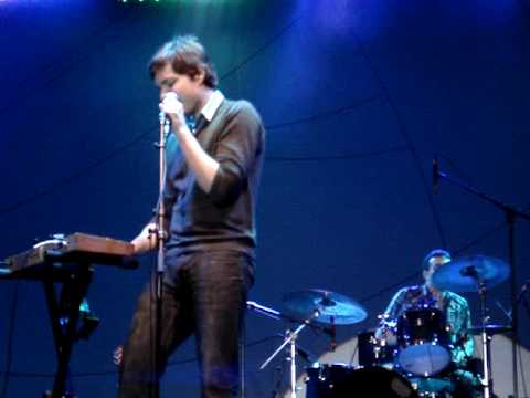 Noisemaker ~ Two Hours Traffic