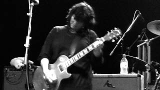 The Breeders - Drivin&#39; on 9 live The Ritz, Manchester 18-06-13