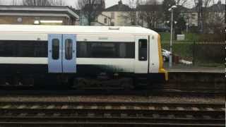 preview picture of video 'Gravesend - 395013 & 465 8car'