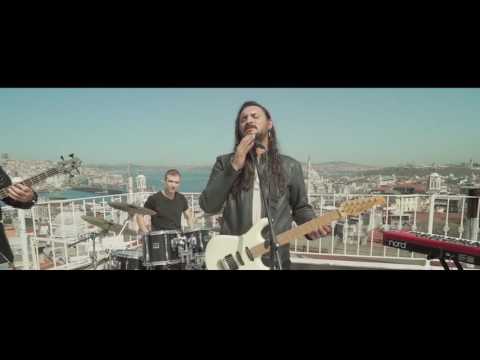 Zehirbaz Bahar Kalsin Official Klip