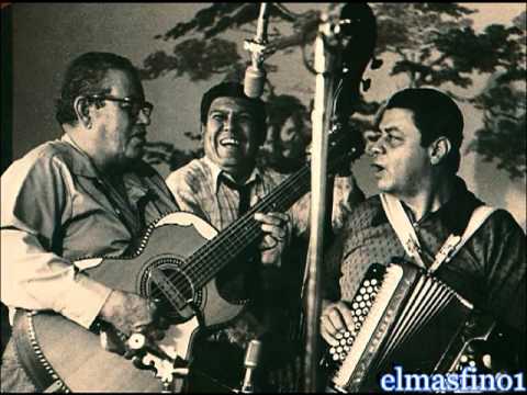 TRIO SAN ANTONIO......Que Me Gano Con Llorar.
