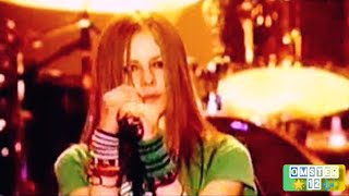Avril Lavigne - Basket Case (Cover Green Day) Live Concert 2002 HD