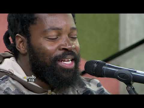 Inkabi Zezwe performs 'Sayona'