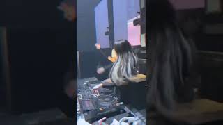 Download lagu MENTAHAN VIDEO STORY WA KEREN II STORY WA VIRAL II DJ QUOTES KEREN 30DETIK TERBARU mp3