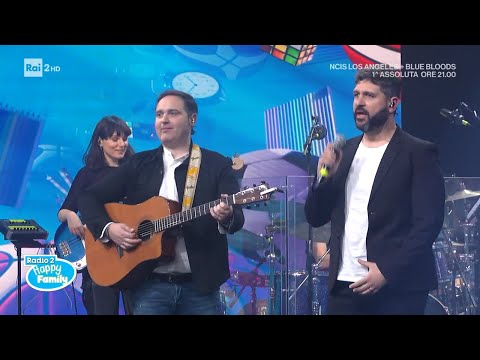 Manco Lontanamente Show! - Radio2 Happy Family 12/03/2023