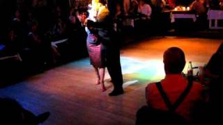 Frank Obregon y Jenny Gil en Chile "En esta tarde gris"