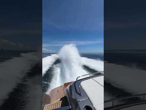 Cruising Pershing 7X — top speed of 50 knots with the twin MAN V12 engines 1,800hp #luxuryyachtlife