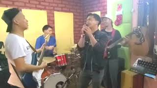 Download lagu Tetaplah Kau Jadi Milikku - Radja mp3