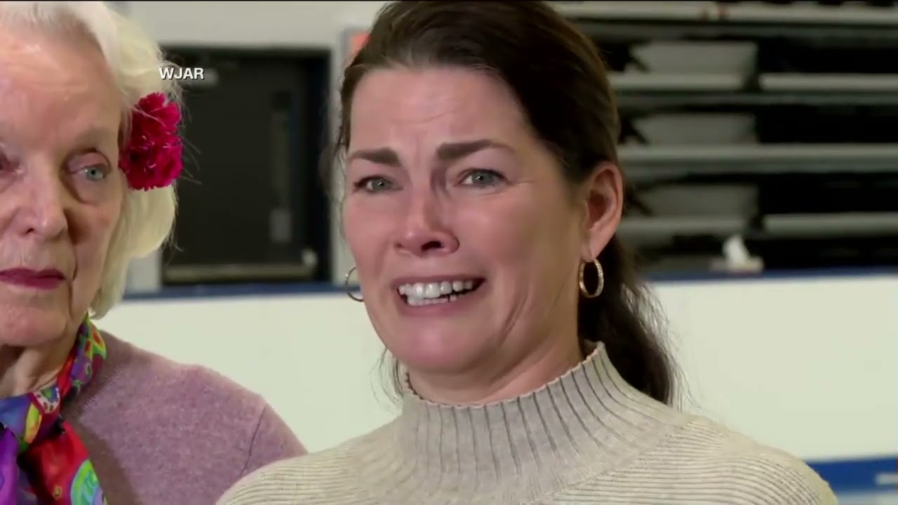 Former Olympic figure skater Nancy Kerrigan speaks after crash in DC