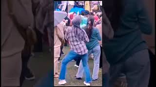 Download lagu goyang habis #shorts #dangdut #koplo #subcribers mp3 Download lagu goyang habis #shorts #dangdut #koplo #subcribers mp3