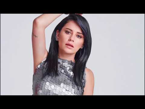 Merve Özbey - Kalbim Egede Kaldı