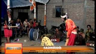 preview picture of video 'Barongan Lucu - Gomojo (DI JAMIN NGAKAK )'
