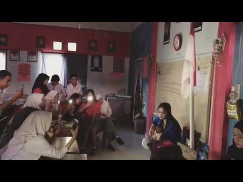 Memikirkan Dia - Seventeen (cover by Nia Lohonauman)