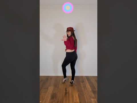 Dominican Bachata Basic Step In Place | Traditional Bachata