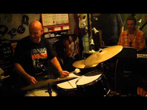 Geoff Clapp drum clinic with Bojan Turkić in @ The Drummer Dreamer Cafe in Belgrade (part II)