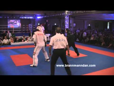 Robbie McMenamy v Zsolt Moradi -79kg WAKO Final