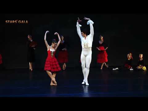 don q act 1 Revolve stars gala