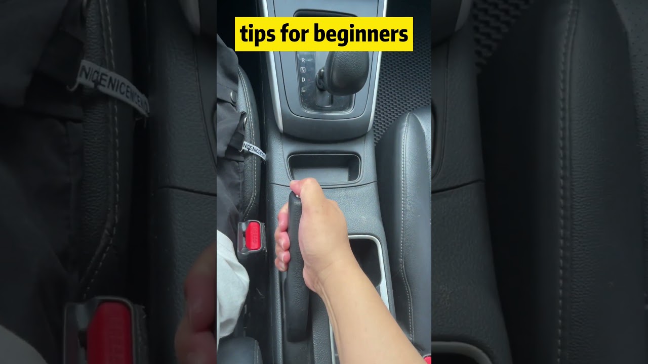 It's so easy to start an automatic car!#car #driving #tips #manual #carsoft #howto  #skills #drive