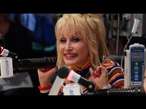 Dolly Parton Lifts Spirits at Children’s Hospital, Pledges $1,000,000