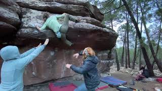Video thumbnail de Calypso Traverse, 7b+. Albarracín
