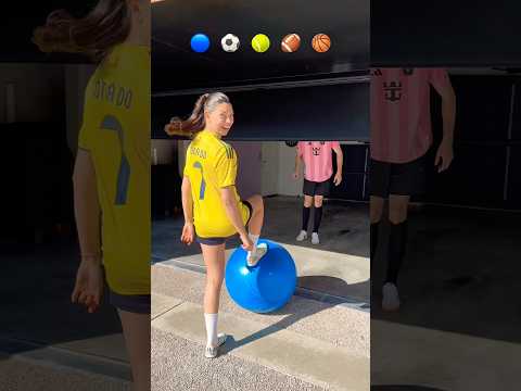 Who Can Pass The Ball Last? 😳