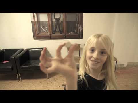 derniera #nedelajecudnyden #FOTO výstava #NovaCVERNOVKA #1maj2019