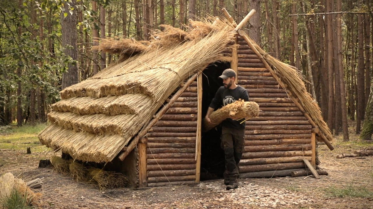 Building a Medieval House in the Woods 10 Day Bushcraft Shelter