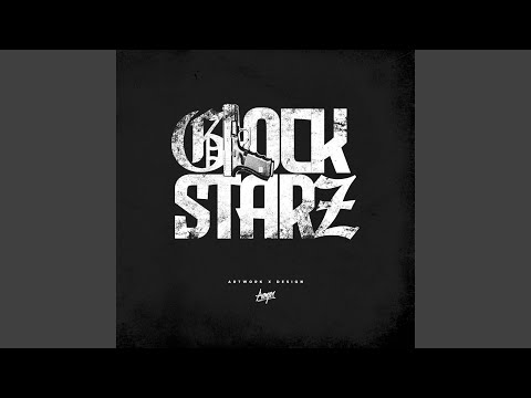 Flexin' (feat. c-staxx)