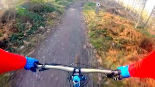 preview picture of video 'Sherwood Pines MTB - Black Run line and Red Run flow on my Canyon Strive'