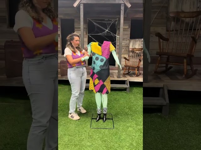 Vídeo relacionado con Nightmare Before Christmas Jack Sally Ahora & para Siempre Cartera Portatarjetas Bolsillo para Monedas & Tarjetero, Negro
