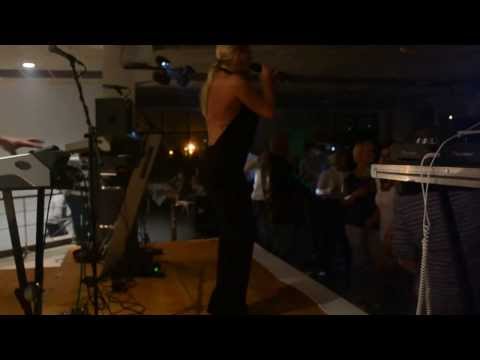 18-10 Selma Bajrami feat. Dara Bubamara i DJ Memich Club Atrium Antwerpen