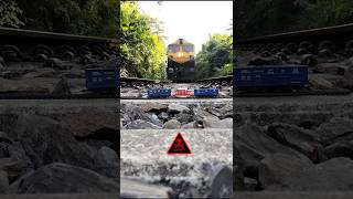 Download lagu Real Train vs Mini Cargo Set | Extreme Realistic Railway Scene Shot at Track Level mp3 Download lagu Real Train vs Mini Cargo Set | Extreme Realistic Railway Scene Shot at Track Level mp3
