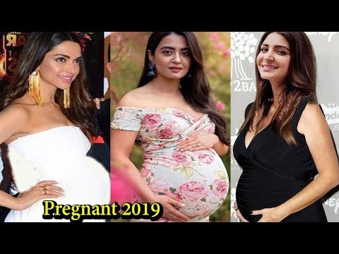 download lagu mp3 mp4 Bollywood Pregnancy News, download lagu Bollywood Pregnancy News gratis, unduh video klip Bollywood Pregnancy News