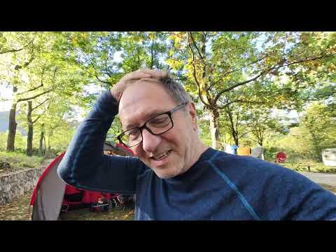 Le déluge s'abat sur nous. Road trip moto Benelli TRK 702,