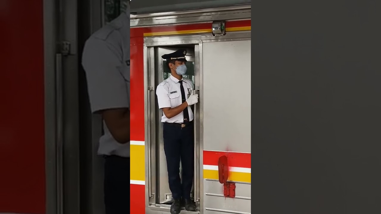 Cerita KRL | Masinis Tunjuk Sebut • #train #rail #keretaapi #kereta #shorts #youtubeshorts #fyp