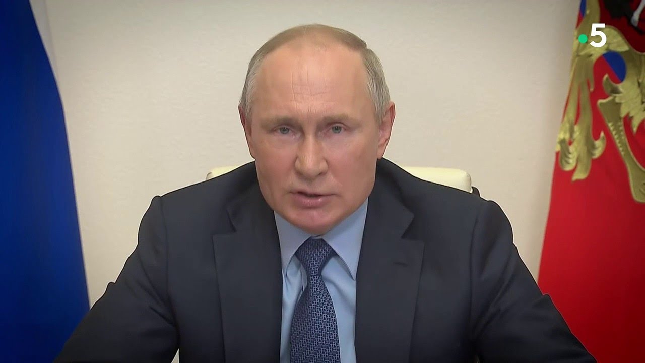 Poutine, maître du jeu #cdanslair 17.10.2021