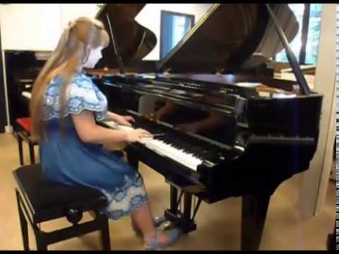 Alona Zhurba - Pyotr Tchaikovsky, Passé lontain