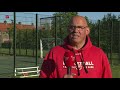Basketballers Emmeloord ballen buiten in plaats van binnen