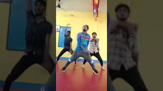 Download lagu vadivelu dialogues dance || Prathap choreography || Tamil dance steps || 2021 || Thanjavur mp3