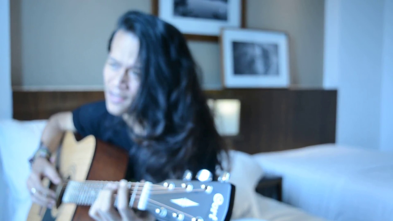 #COVER LAGU SEDIH TENTANG PERIHNYA PERBEDAAN ( farel nusa - cinta kita beda)