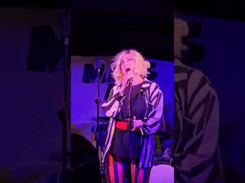 Shayla - Live